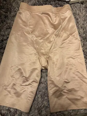 THE TREAT DRESSING 브라이덜 이너 M 사이즈 베이지