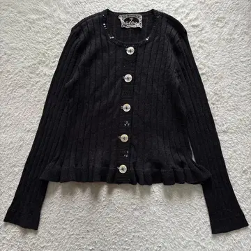 alla 임포트 로사 니트 가디건 밑단 플레어 비쥬 버튼