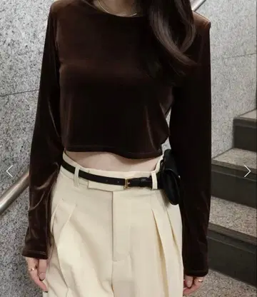 anuans 벨로아 크롭 컷 탑 브라운