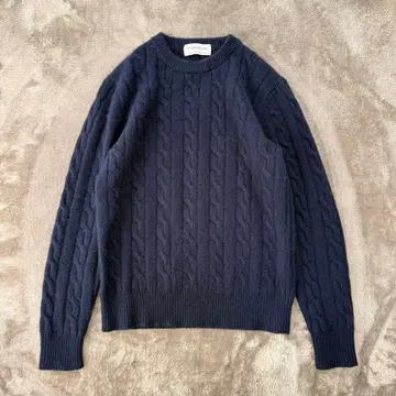 투모로우랜드 캐시미어 100% 크루넥 니트 케이블 짜임 xs