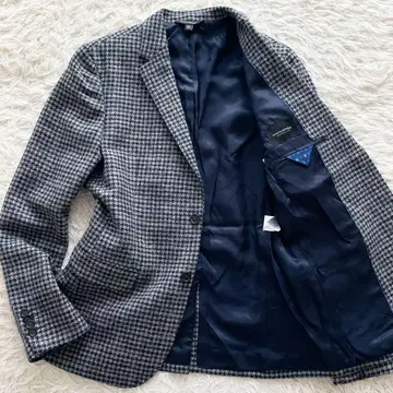 새상품급 바나나리퍼블릭 영국제 원단 트위드 자켓 하운드투스 멀티 컬러