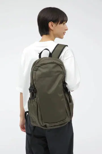 컨디션 최상 마가렛호웰 x 미즈노 NYLON RIPSTOP 백팩