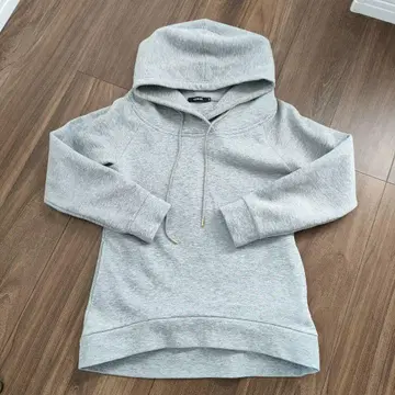 여성스러운 실루엣 DRESS SLAVE 라이트 그레이 후드티