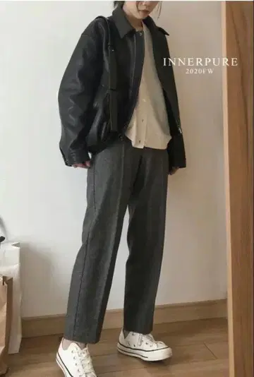 블랙 가죽 숏 자켓