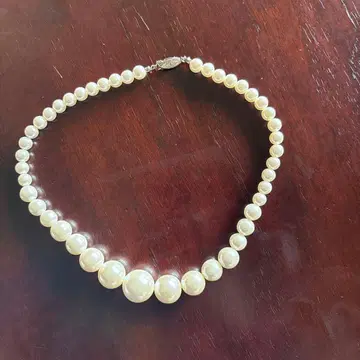 화이트 펄 목걸이