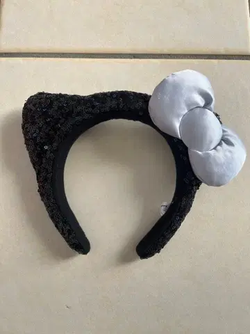 USJ 키티 머리띠 스팽글