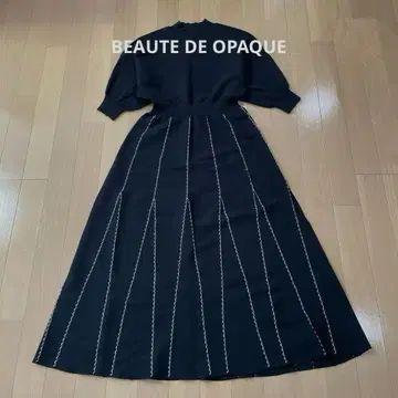 월드 BEAUTE DE OPAQUE 니트 원피스