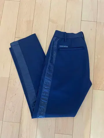 타미힐피거 네이비 조거 팬츠 ( L )