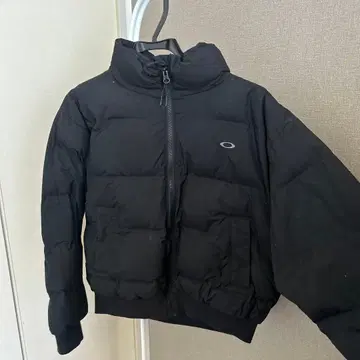 Oakley 블랙 다운 자켓