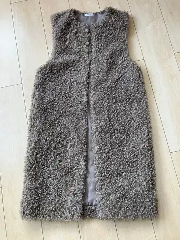 Freada 프리 사이즈 베이지 베스트