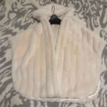 Lemonplet 퍼 판초 새상품급