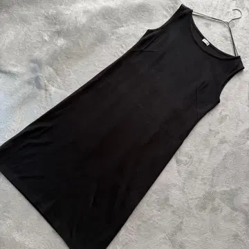 [ 새상품급 ] PLST 슬리브리스 원피스 블랙 M 사이즈 여성용