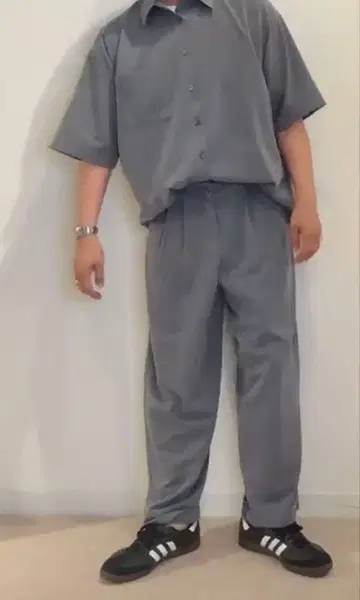 FORME 그레이 팬츠 미사용 새상품 M