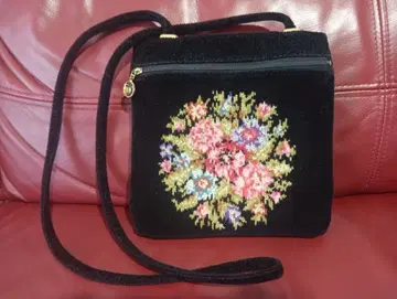 [ 익명 배송 ] FEILER 숄더백