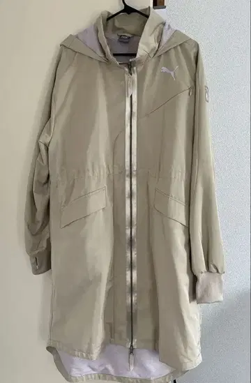 Puma 후드 부착 베이지 롱 자켓
