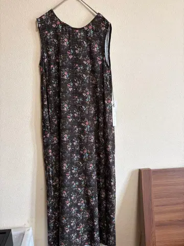 시 라디에이트 꽃무늬 원피스 38