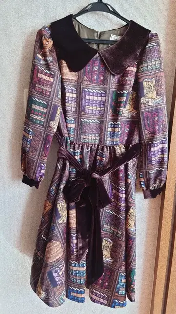 Q-pot. 원피스 멜티 북쉘프