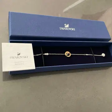 SWAROVSKI 팔찌