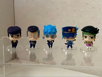 죠죠의 기묘한 모험 캡슐 피규어 컬렉션