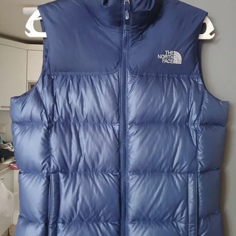 노스페이스 조끼패딩 여성 85 눕시700