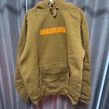 UNDEFEATED 브라운 후드티 MEDIUM