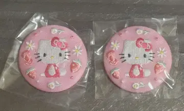 산리오 헬로키티 자수 캔뱃지