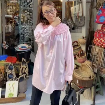 로지몬스터 블라우스