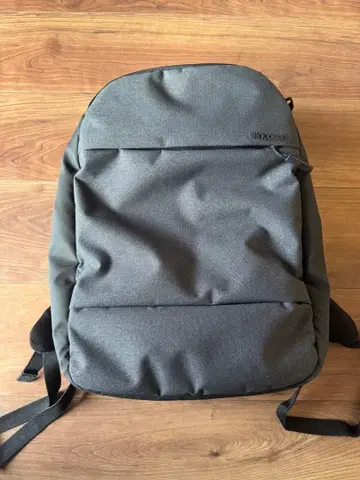 [ 메루카리 택배 ] incase 럭색