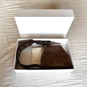 BIGOTRE 가죽 숄더백