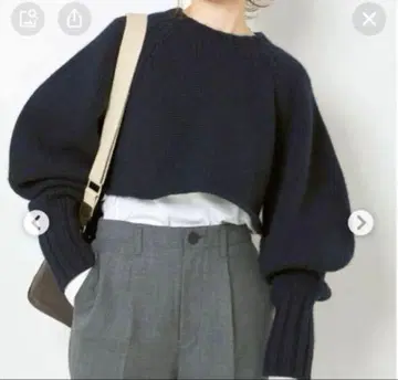 인기 스픽 앤 스팬 볼륨 슬리브 숏 기장 니트 네이비