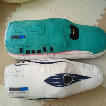 신칸센 디자인 쿠션 2개 세트