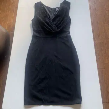 블랙 V넥 타이트 드레스 캬바쿠라 파티