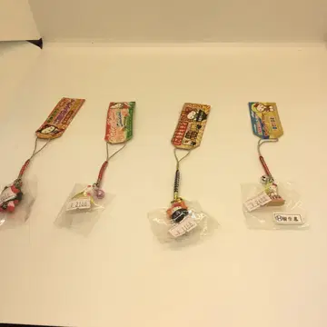 헬로키티 스트랩 4개 세트