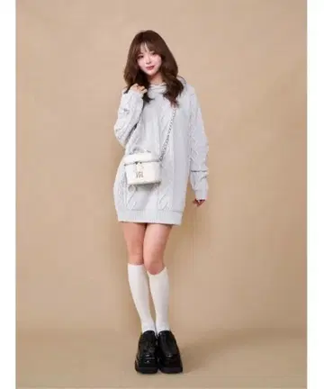 미사용 미개봉 새상품 darich 케이블 볼륨 니트 후디