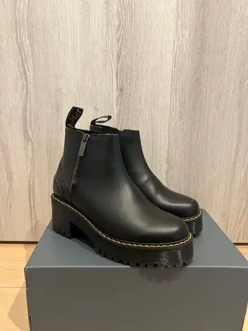 닥터마틴 부츠