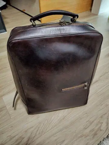 마더하우스 스퀘어 백팩 앤티크 브라운