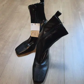 ZARA 숏부츠 37