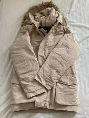 RIKKA FEMME 베이지 다운 자켓 S