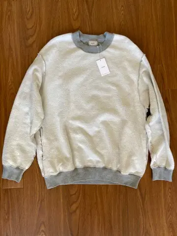 EVCON 플리스 화이트 맨투맨 미사용 새상품