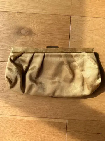 TOMORROWLAND 골드 클러치백