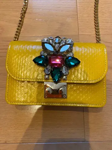 게데베 GEDEBE 숄더백