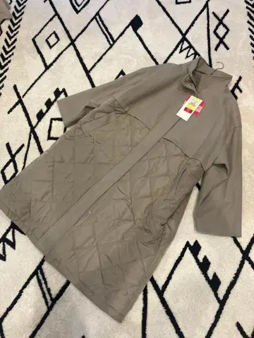 시마무라 퀼팅 절개 코트 4L vanilla studio