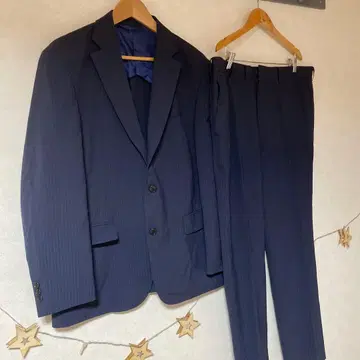 빅 네이비 스트라이프 비즈니스 정장