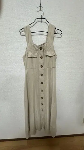 베이지 버튼 살로펫 M