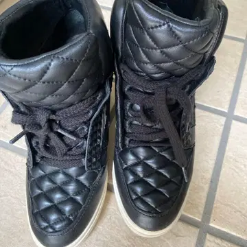 ASH 블랙 퀼팅 하이컷 스니커즈 37