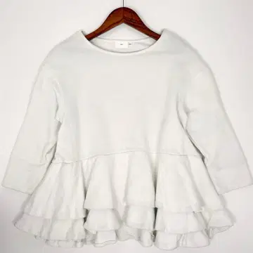 Yori 요리 티어드 맨투맨 화이트 7부 소매