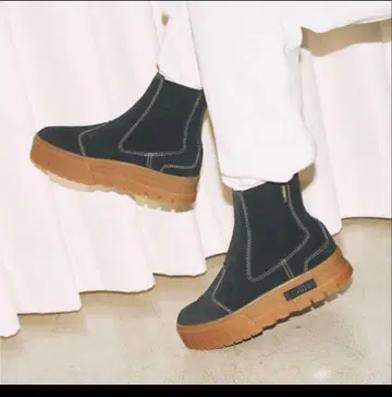 PUMA 메이즈 첼시 부츠
