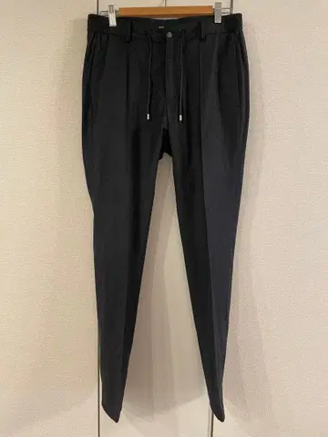 잽스 아르키비오 다크 그레이 슬랙스 46