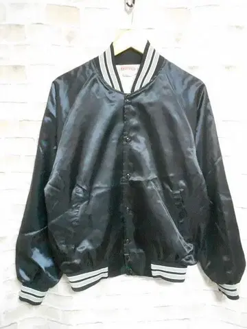 HARTWELL 90s USA제 바시티 자켓 타입 나일론 자켓