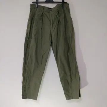 BEAMS 카고 팬츠 M 사이즈 올리브 색상